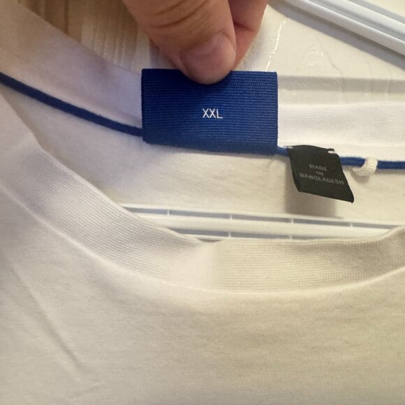 Hugo Boss Blue Label T Shirt - 80s Inspired neon graphic - XXL - Picture 3 of 3